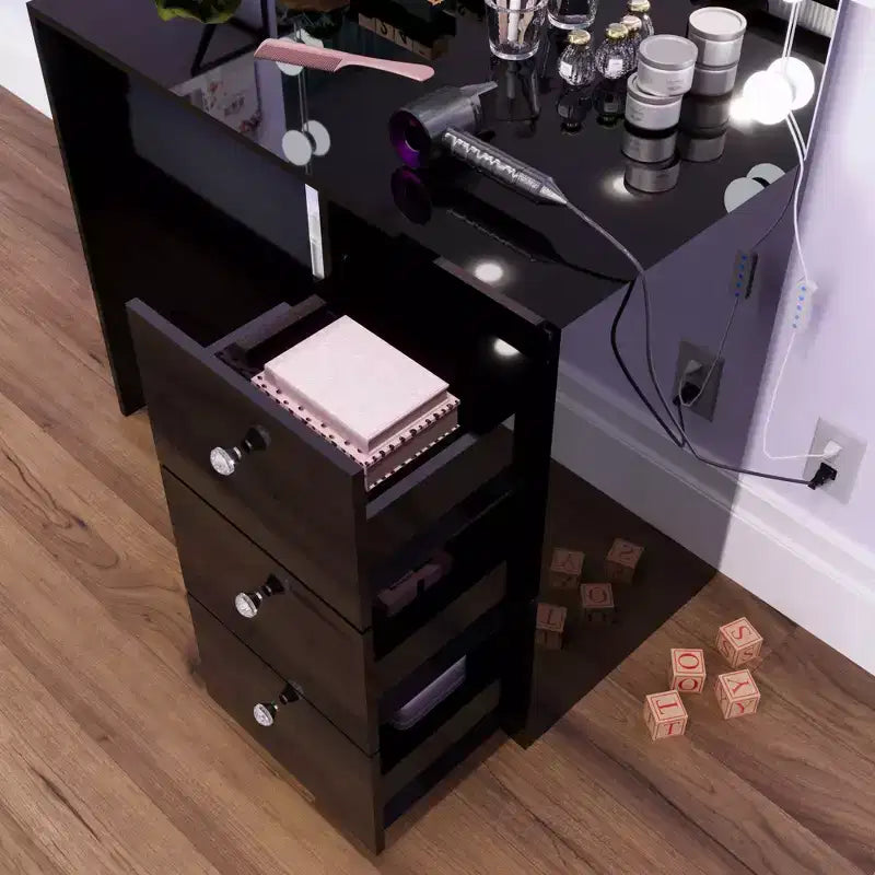 Elvira Lighted Makeup Vanity - Boahaus