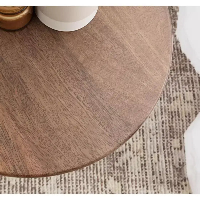 Kate and Laurel Solvay Round Side Table